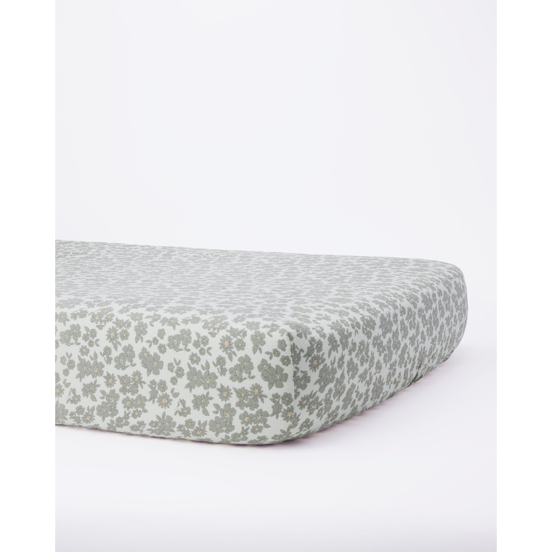 Woven Crib Sheet || Green Floral