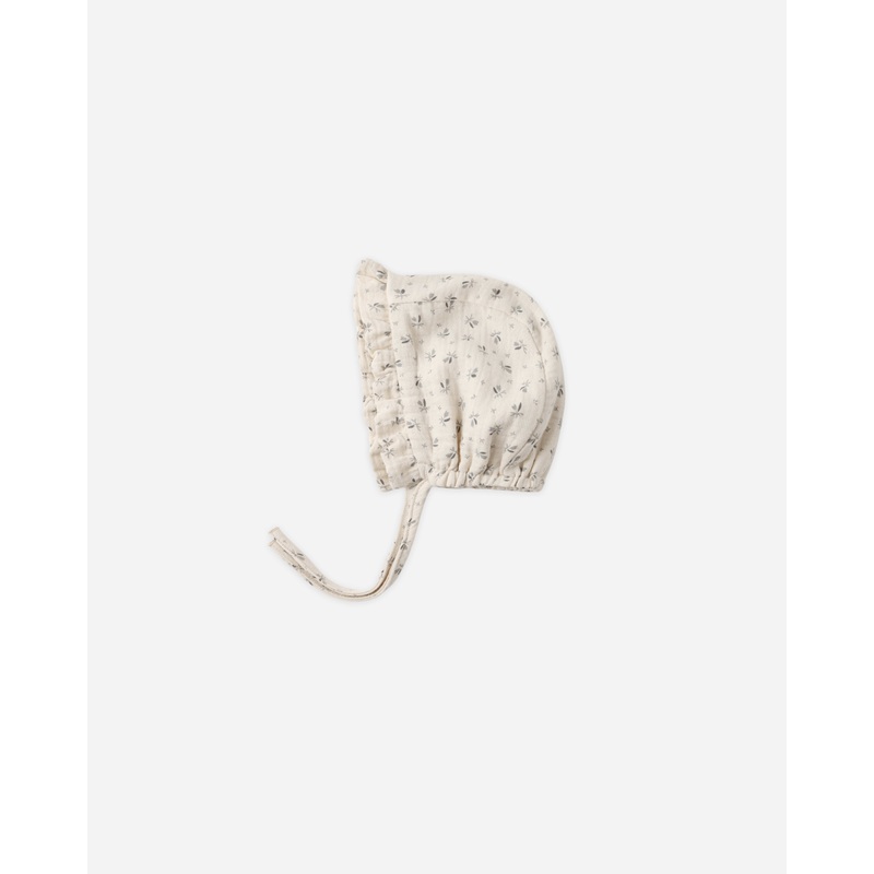 Woven Ruffle Bonnet || Bluebell