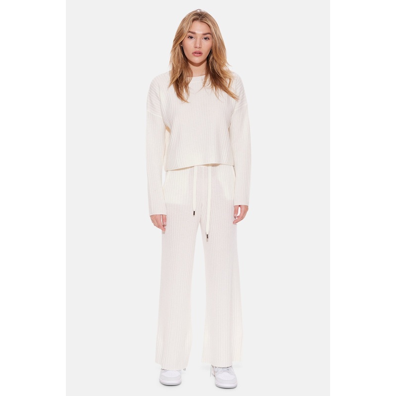 Chase Crop Sweater & Sophie Wide Leg Pant Eggshell
