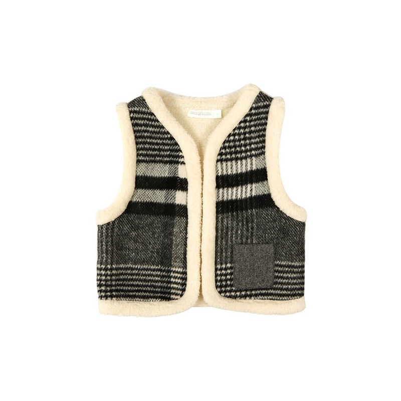 Oaks of Acorn Fuzzy Monochrome Vest