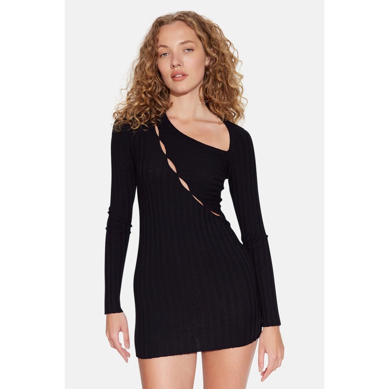 Capri Cut Out Dress Jet Black|XS|S|M|L