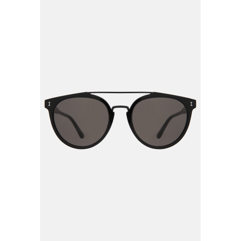Puglia Sunglasses Matte Black/Grey Flat Gradient