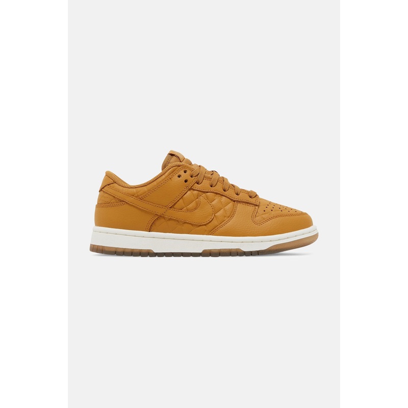 Women’s Dunk Low Quilted Wheat