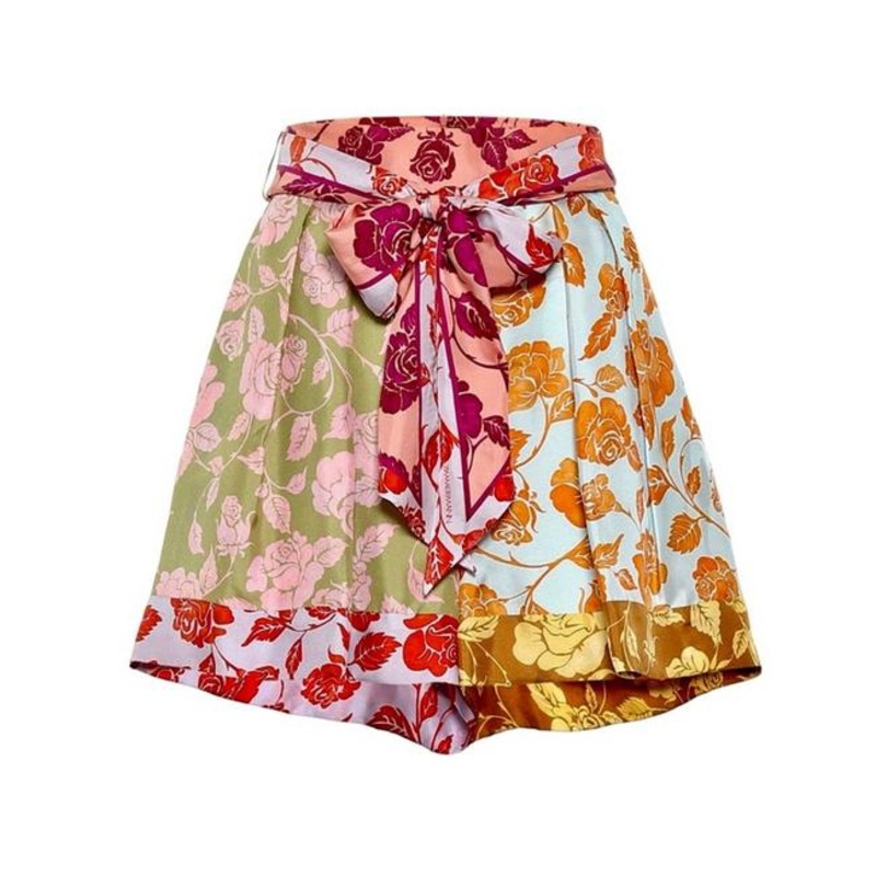 Lovestruck Spliced Short Mixed Roses
