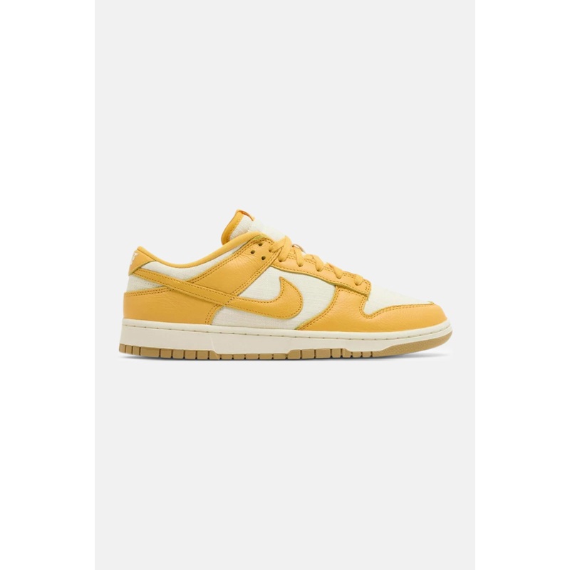 Men’s Dunk Low University Gold