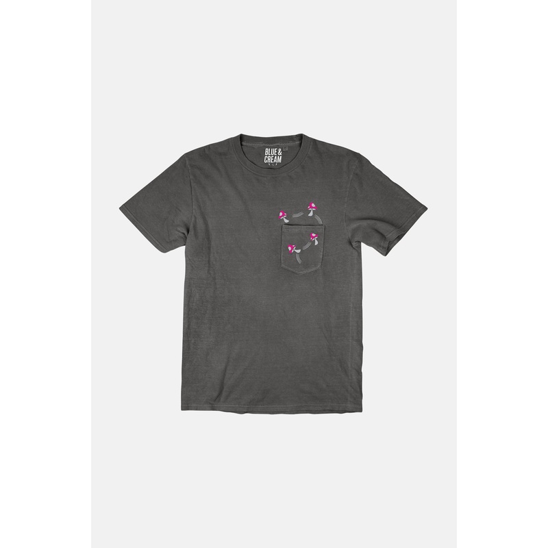 Double Dancing Mushroom Pocket Tee Vintage Black