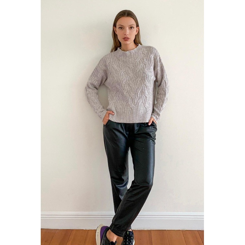 2022 Womens Special Cable Design Fashion Knitted Popular Round Neck Pullover Sweater – Womens Sweater and Womens Pullover price|S