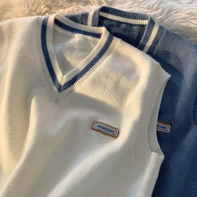 Spring Autumn Sleeveless V-Neck Sweater Mens Korean Version College Style Couple Knitwear – Knitwear Vest and Knitwear Men price