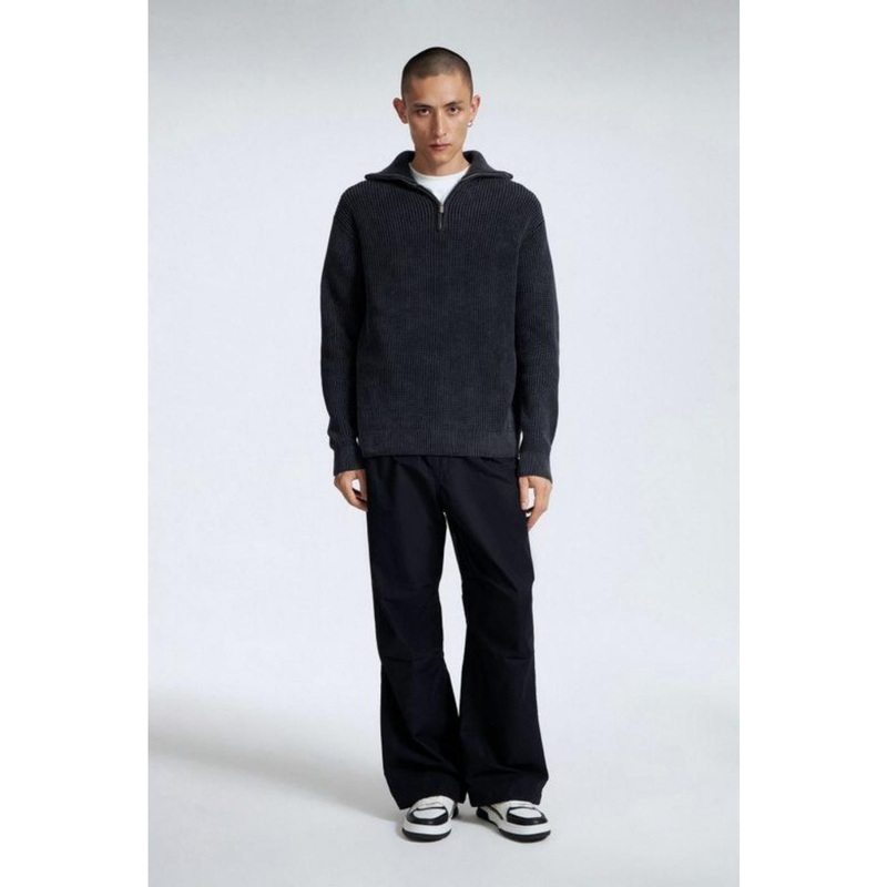 Wholesale Customized Men Design Knitted Sweater Pullover Top Male Cotton Blend Knitted Sweater Top with Zip-Top Collar Closure – Sweater and Mens Pullover Sweater price|Founded in 1997,Layois a comprehensive group company integrating the im