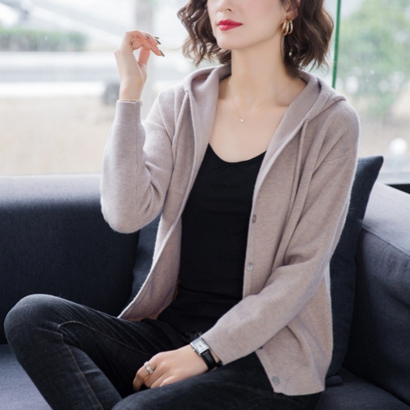 Custom Logo Autumn and Winter New Fashionable Hooded Women Button Down Cardigan Hoodie – Women Button Down Cardigan Hoodie and Women Cardigan price