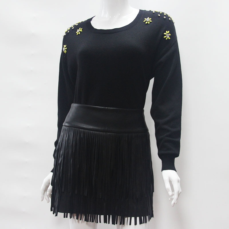 Beading Flower Pattern Ladies Knitted Pullover Women Knitting Long Sleeve Round Neck Sweater OEM Service – Sweater and Ladies Sweater price
