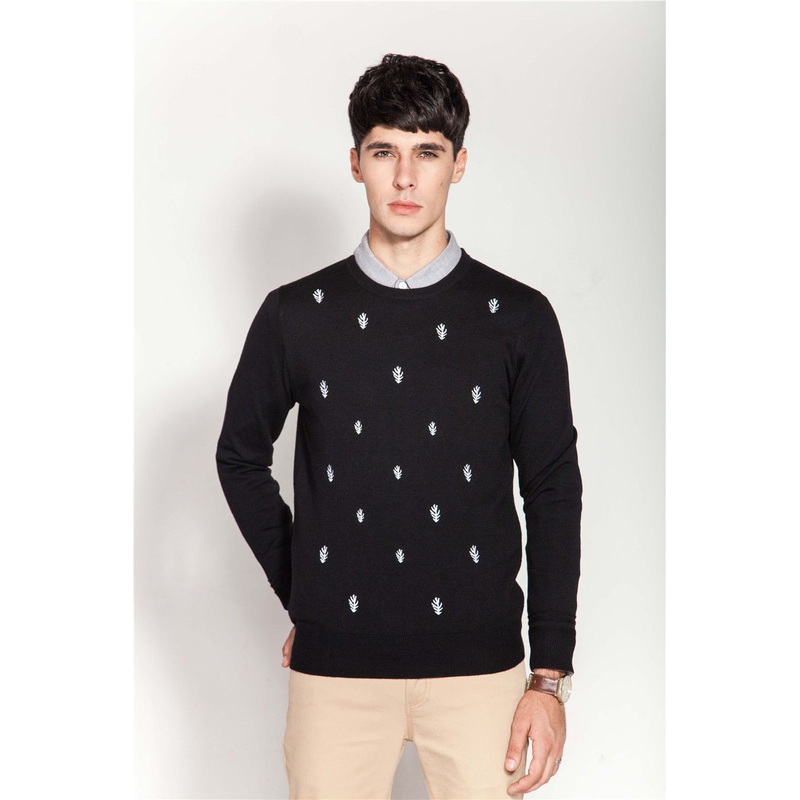 Crew Neck Embroidered Knit Sweater for Men – Sweater and Men Sweater price