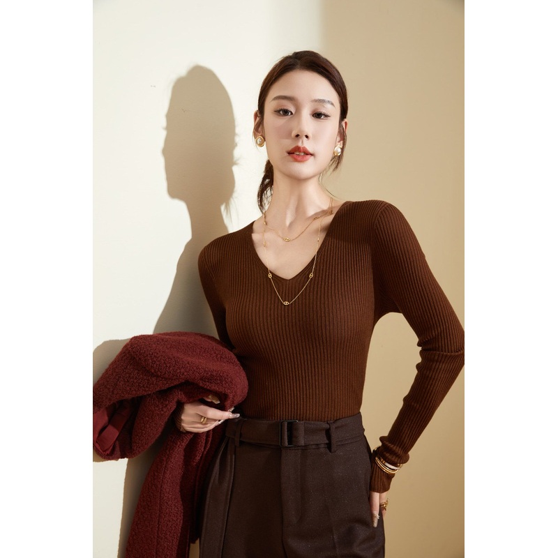 Womens Ultra-Fine Merino Wool V-Neck: Seamless Slim Fit Basic Sweater – Wool Sweater and Womens Sweater price